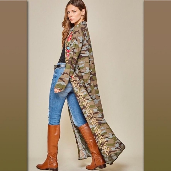 CAMOUFLAGE PRINT EMBROIDERED MAXI DRESS DUSTER 🎉HOST PICK🎉 - Picture 6 of 9